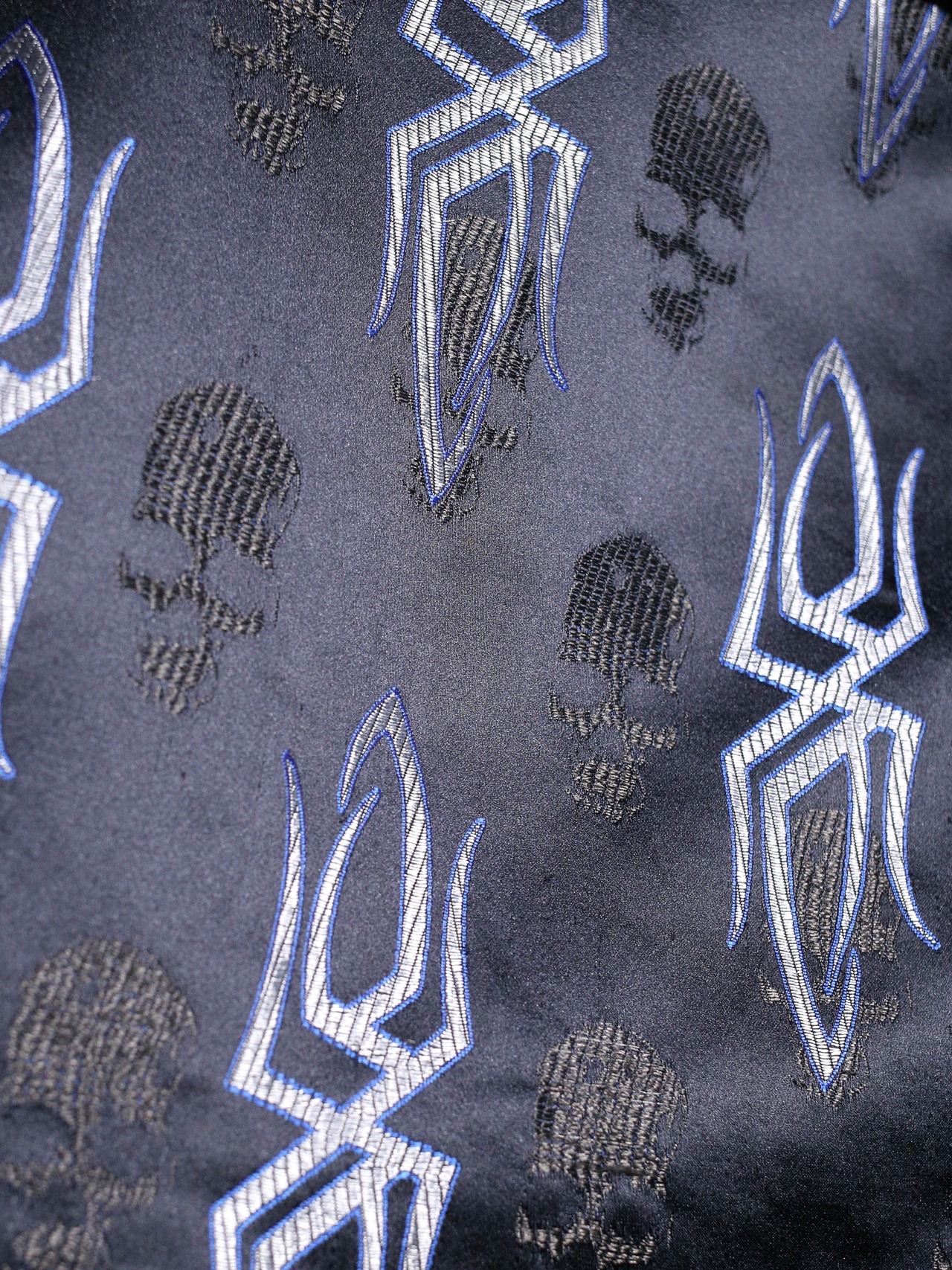 glossy fabric spiky skull pattern oversize s/s shirt - 13