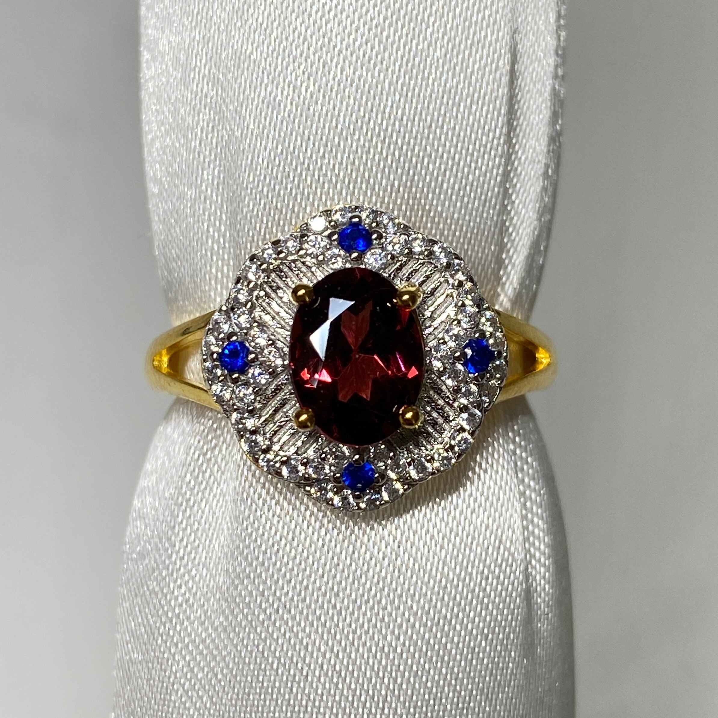 ロードライトガーネット