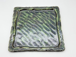 熊谷雅博　織部角皿