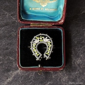 イタリアアンティーク マイクロモザイク つがいの鳩 ホースシュー ブローチ