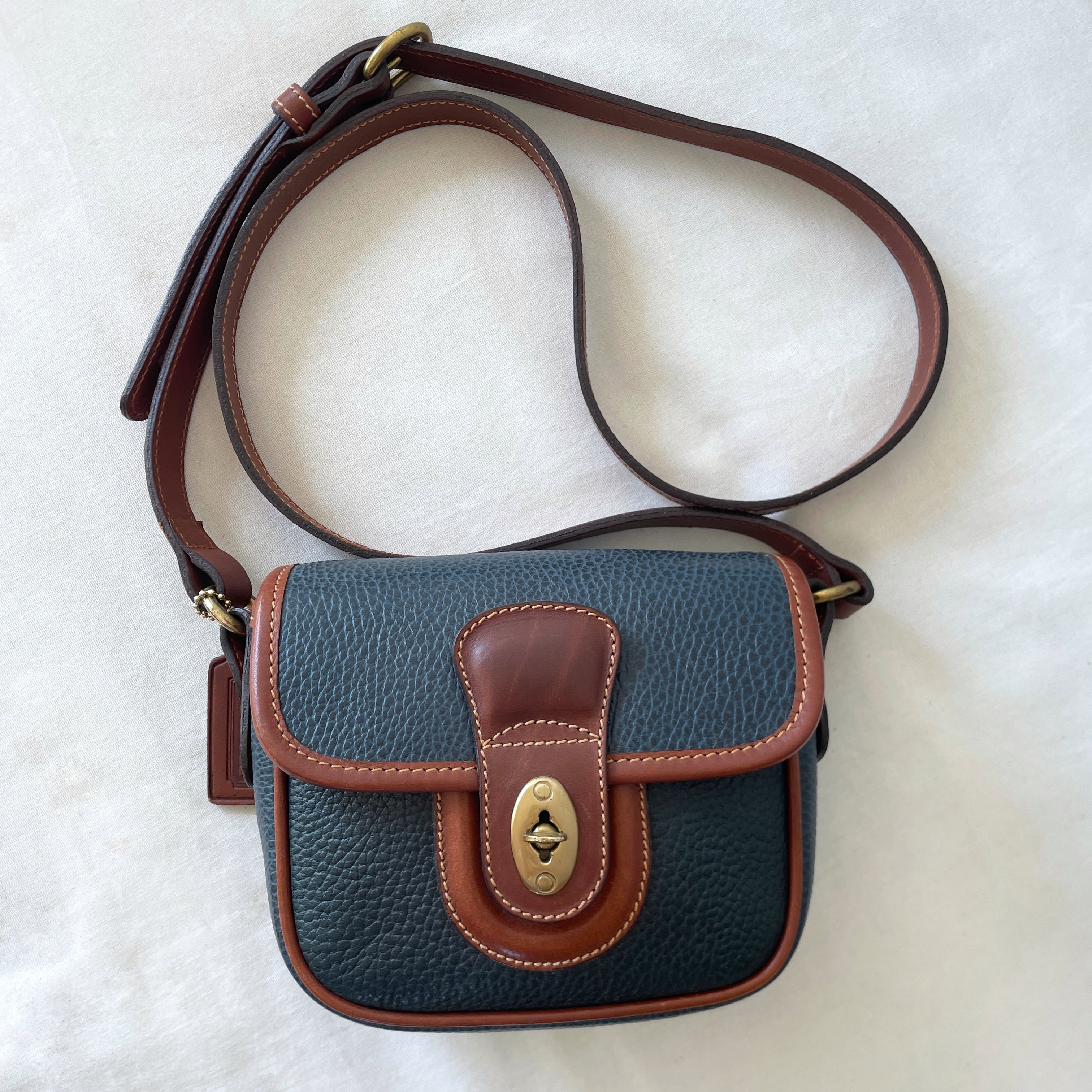 RARE VINTAGE COACH (OLD COACH オールドコーチ ショルダーバッグ) THE 