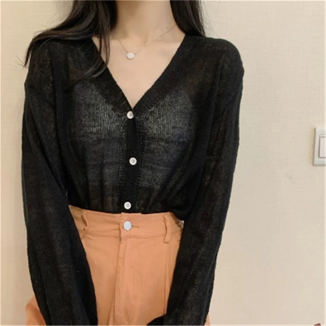 シアーVネックカーディガン