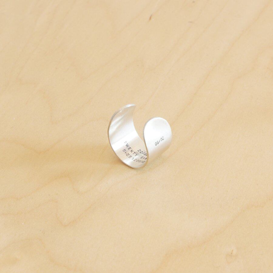 20/80/トゥエンティエイティ・Sterling Silver ID Ring 13mm Width | a