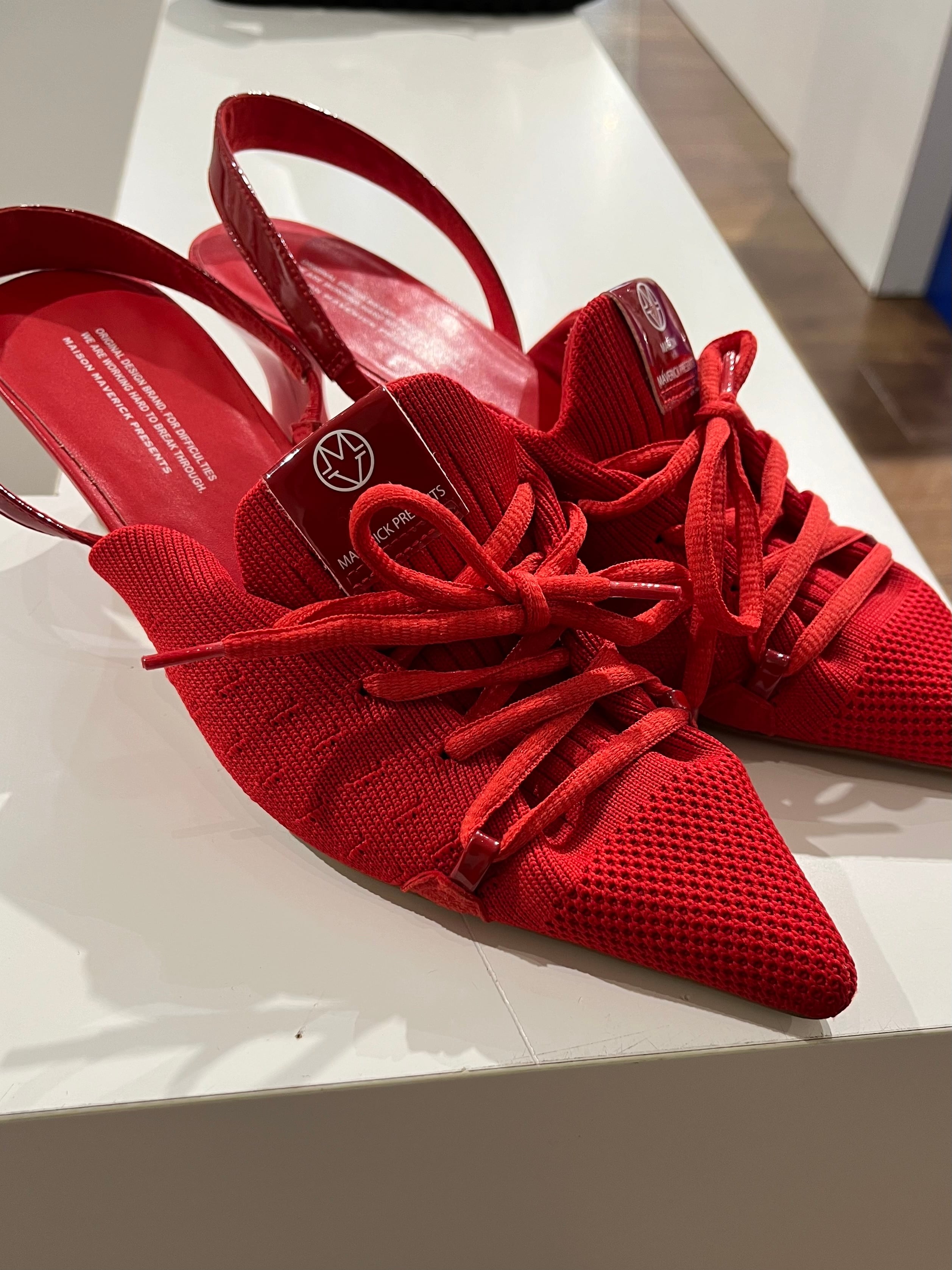 メゾンマヴェリックプレゼンツ MAISONMAVERICKPRESENTS ニットレース