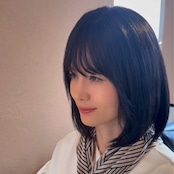 4プレミアム・モモ(ブラック)人毛フルウィッグ