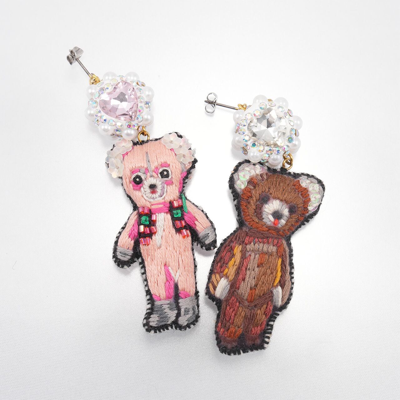 刺繍ピアス / 刺繍イヤリング Pink and brown bears | tamaobazaaar