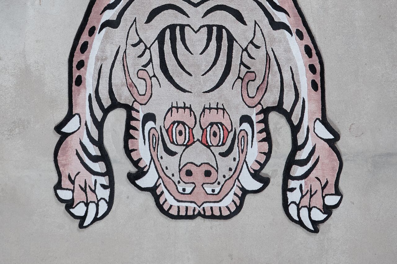 Tibetan Tiger Rug 《Lサイズ•シルク・オリジナル2・ナチュラルサンド