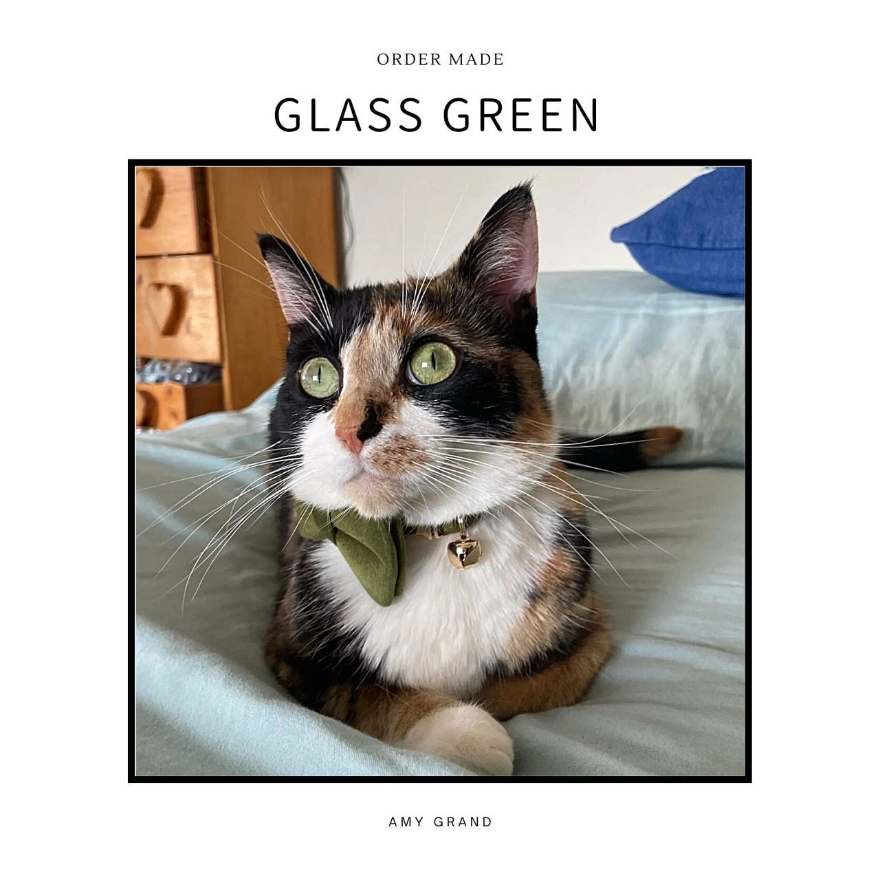 鈴付き猫の首輪 ミントグリーントーン【ベルベット】刻印サービス 迷子