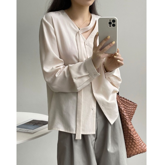 アシンメトリータイ Vネックブラウス　11517