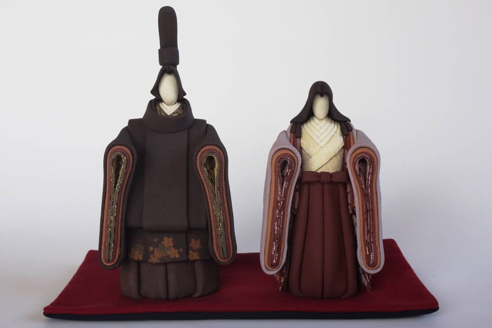 ひな人形(大) 立雛 陶雛 澤りか作 (女雛 藤/男雛 黒)お雛様 水洗い可