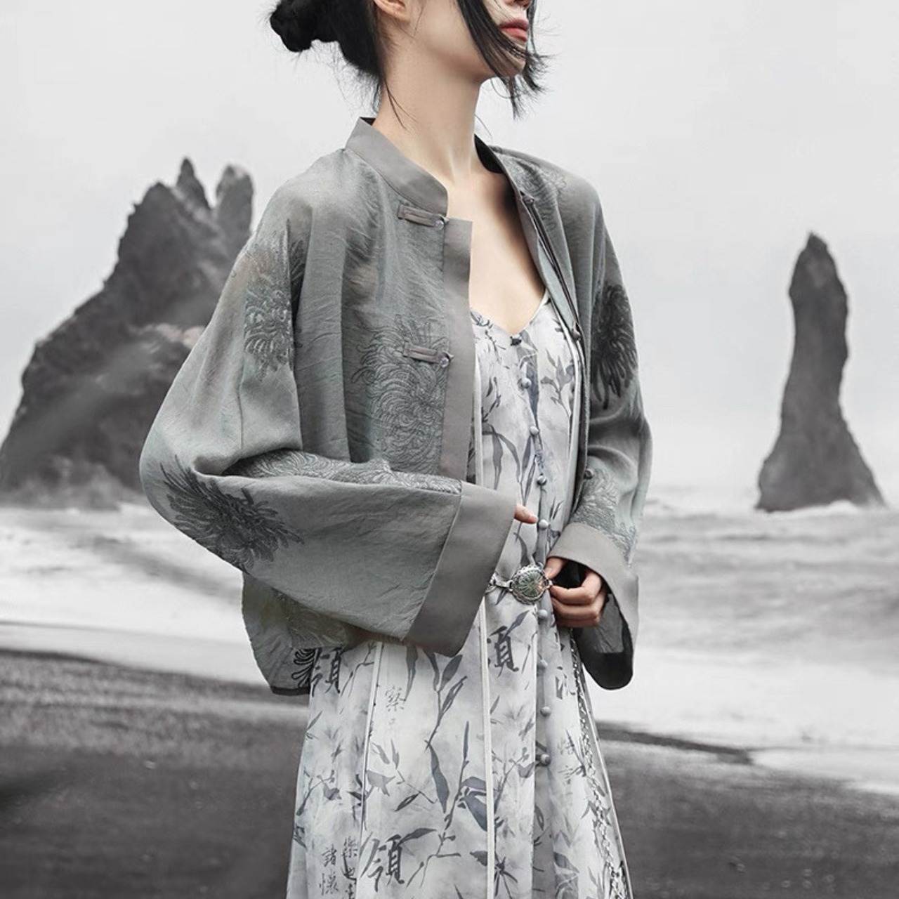 シャドウシアー チャイナブラウス　M24446