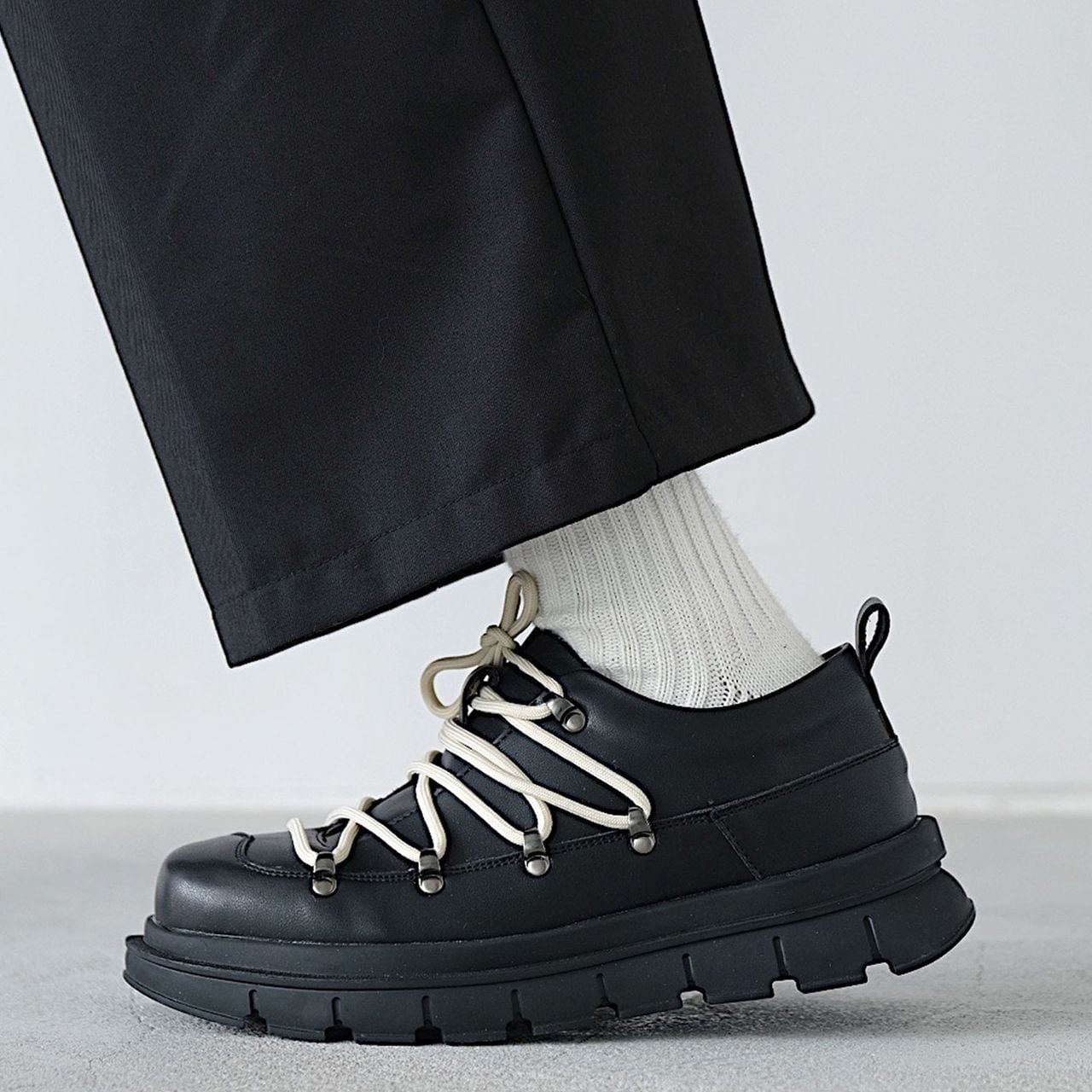 裾ボタン カジュアルジョガーパンツ | Pay ID