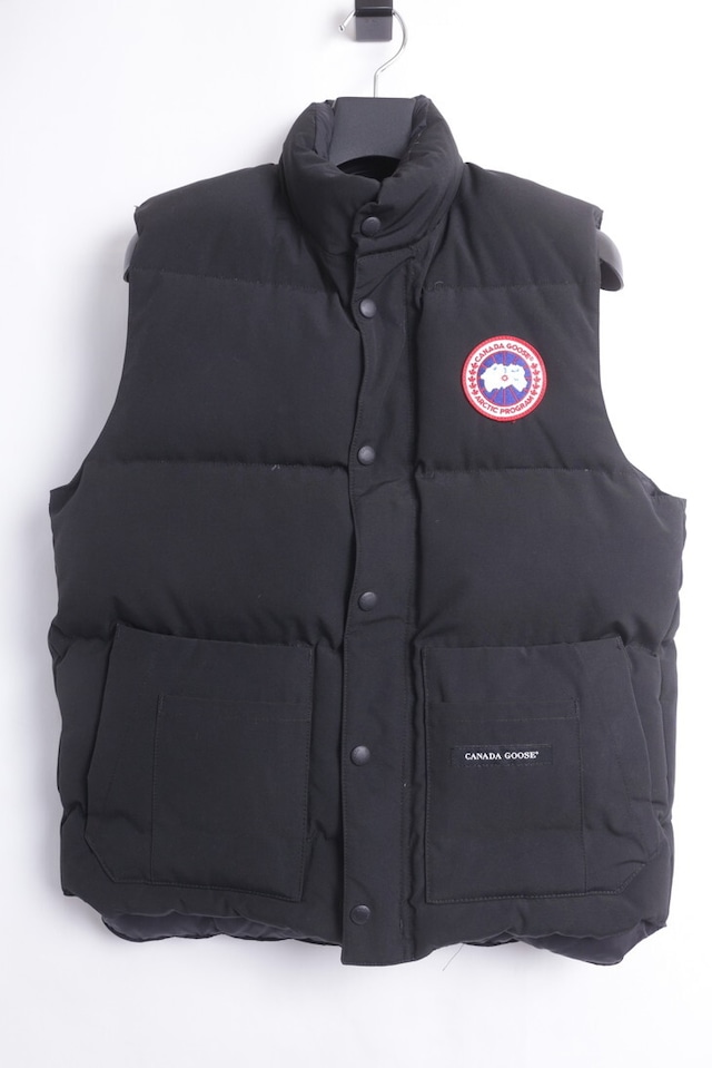 CANADA GOOSE DOWN VEST BLACK SMALL 4133JM 180JK0489