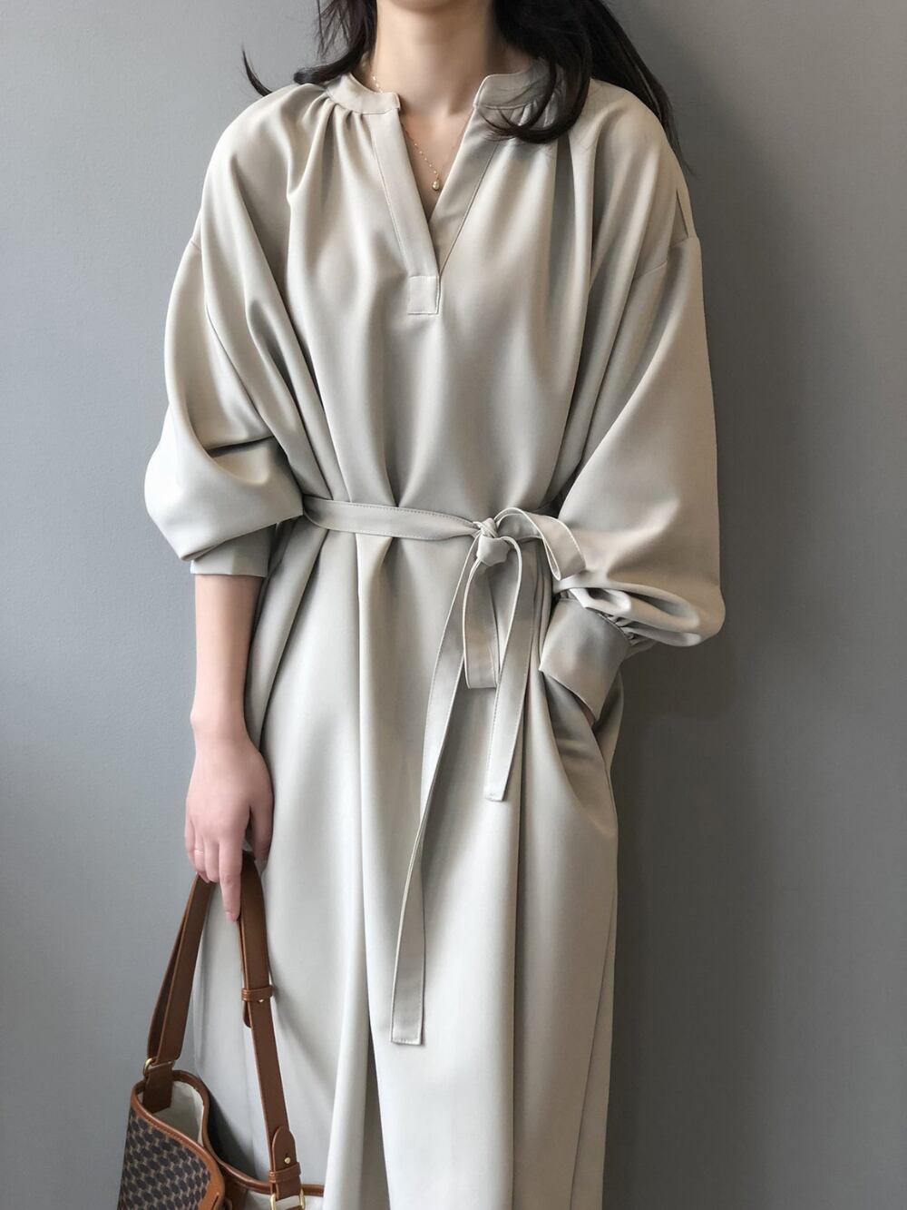 (2color) Vネックウエストリボンワンピース