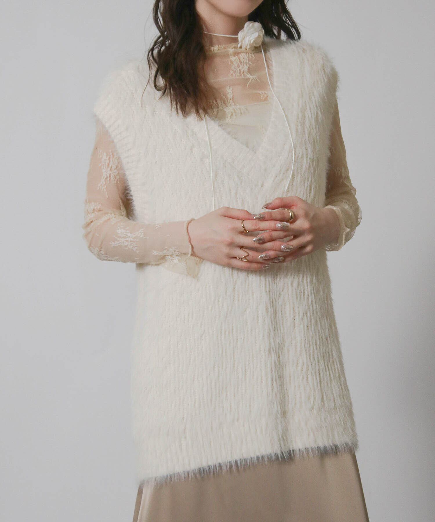 フェザーニットベスト