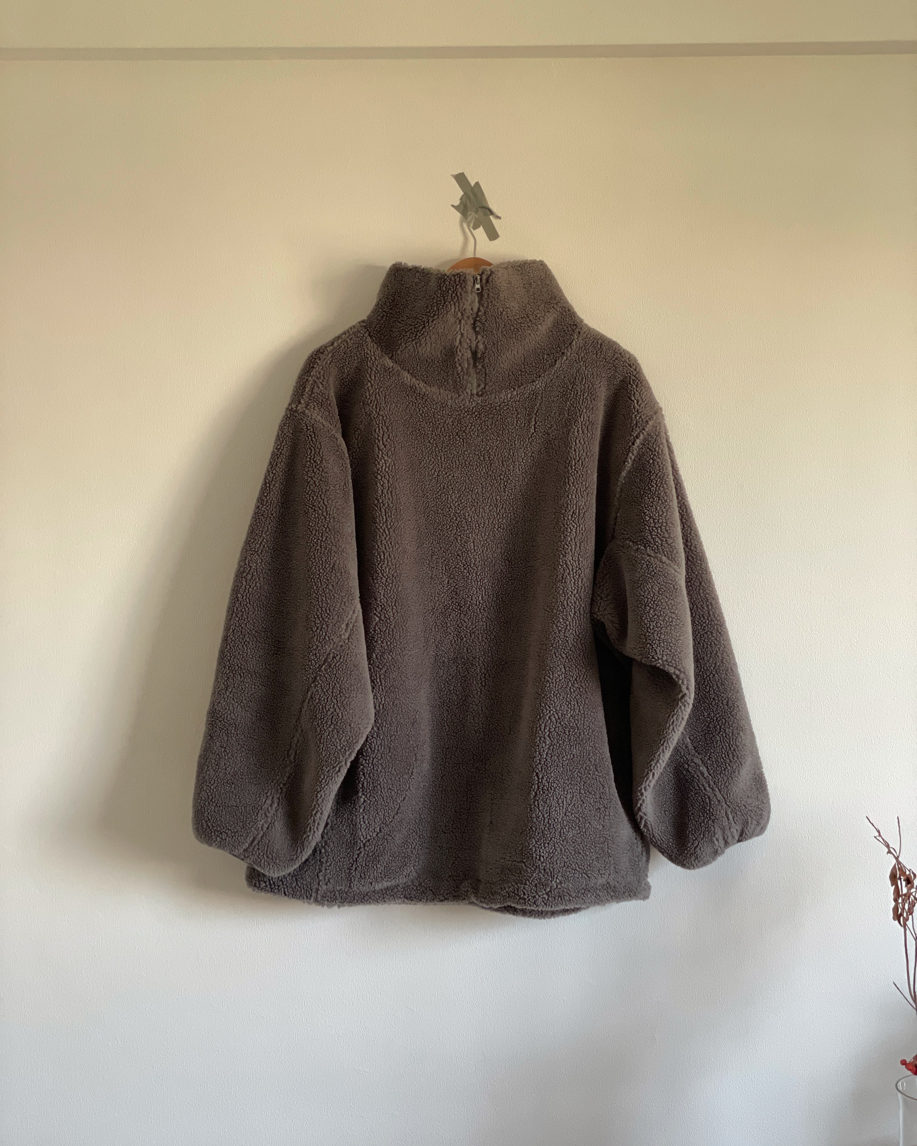 pullover - volume fleece | inaca. powered by BASE