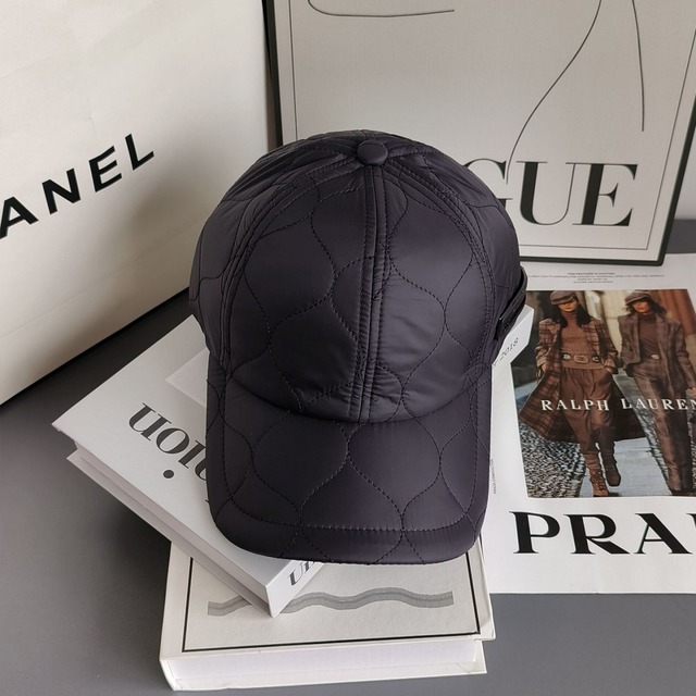 Quilted Design Cap 01096