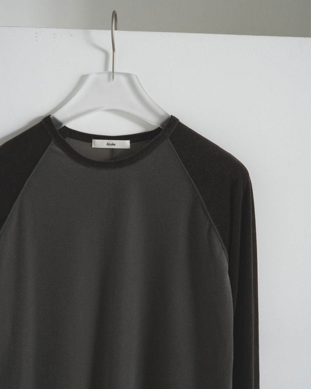 【新品！早い者勝ち】今だけ値下げ可アンヌークSheervelourTshirts anuke(アンヌーク) Sheervelour Baseball T-shirts | サウスオレンジ