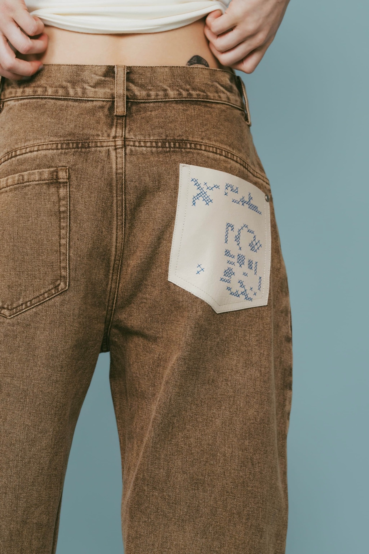 Wide Bell Bottom Denim Pants / UNISEX / BROWN - 4