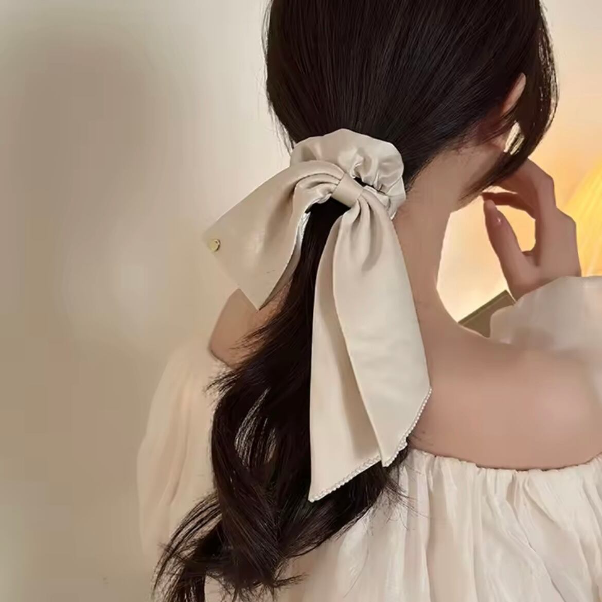 pearl ribbon long chouchou