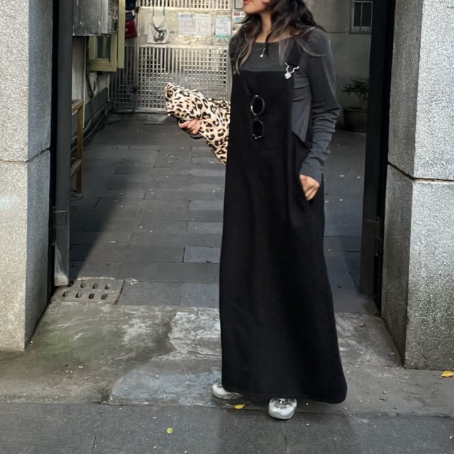 patch pocket jumper skirt J00021