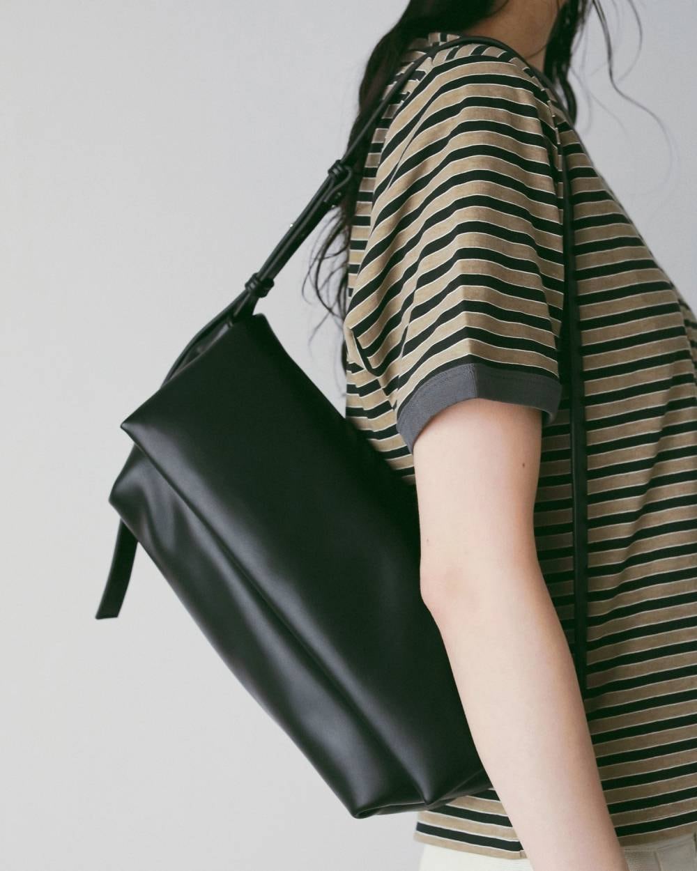 anuke 】Ecoleather Wrap Bag | valance 福井｜レディース セレクト