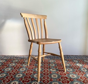 THE PENNY WISE Slat back chair