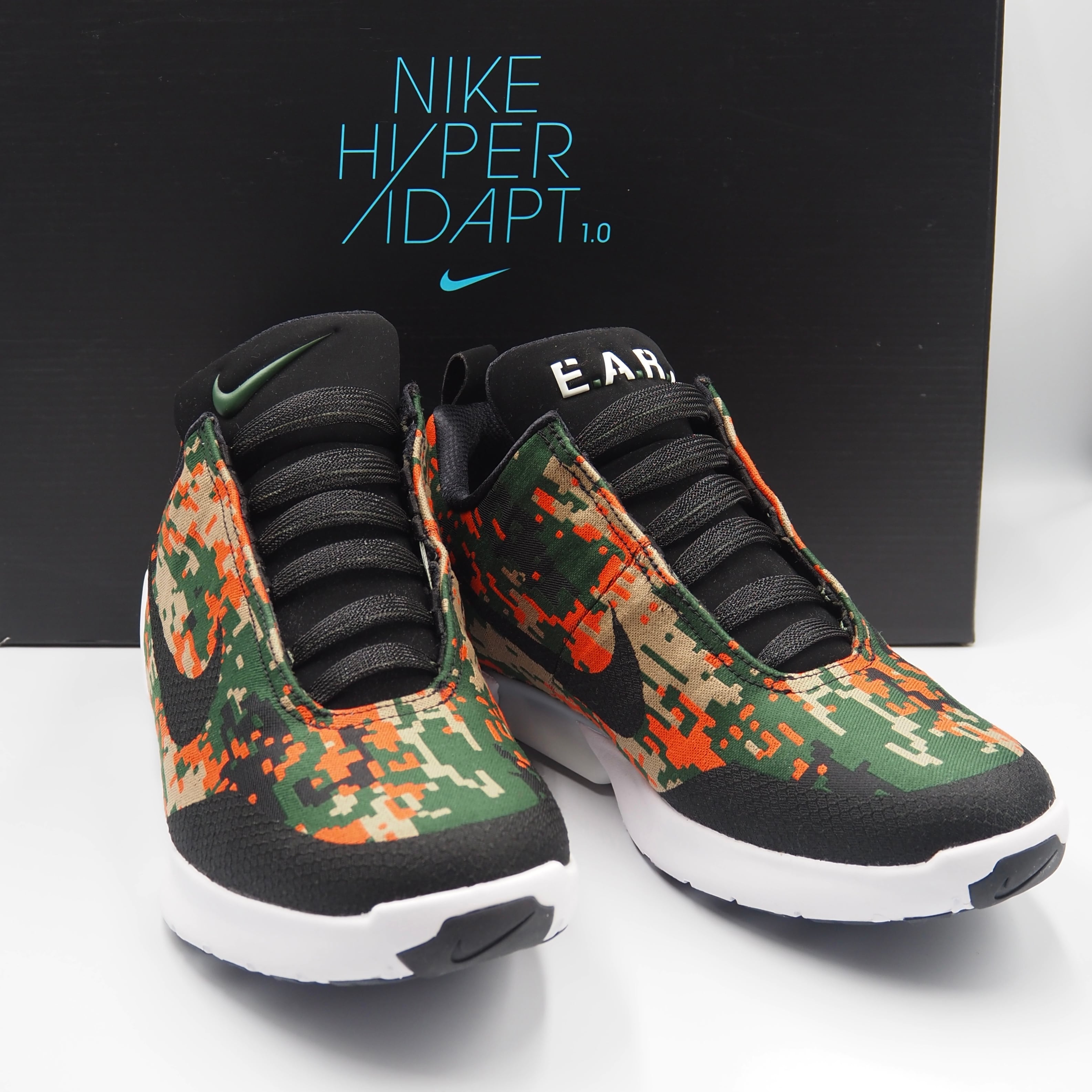 【未使用品】 NIKE HYPER ADAPT ナイキ ハイパーアダプト スニーカー