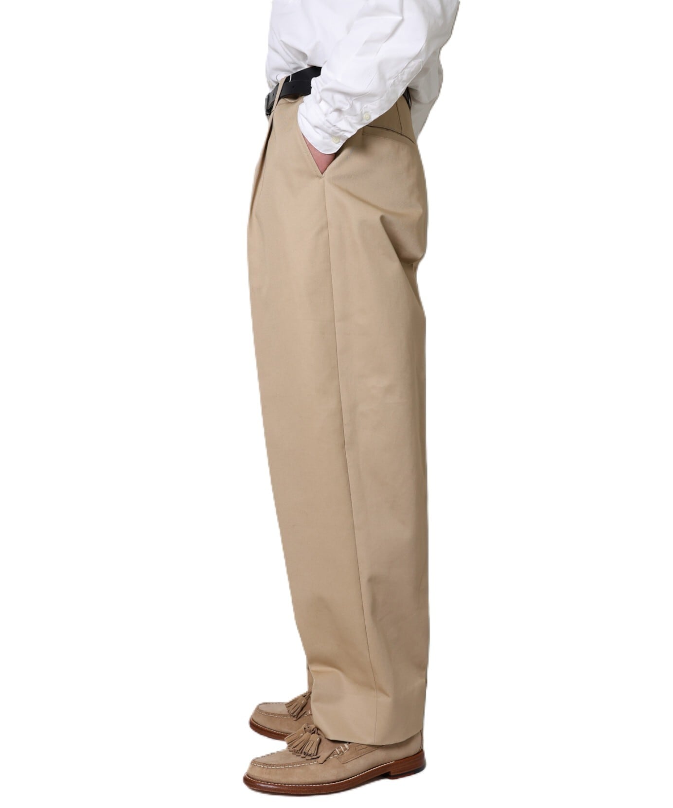 ユニバーサルプロダクツ　Cotton 1tuck Trousers UNIVERSAL PRODUCTS. / COTTON 1TUCK TROUSERS (BEIGE) | AfterSchool