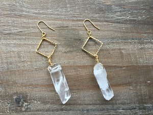 Square×Crystal earrings