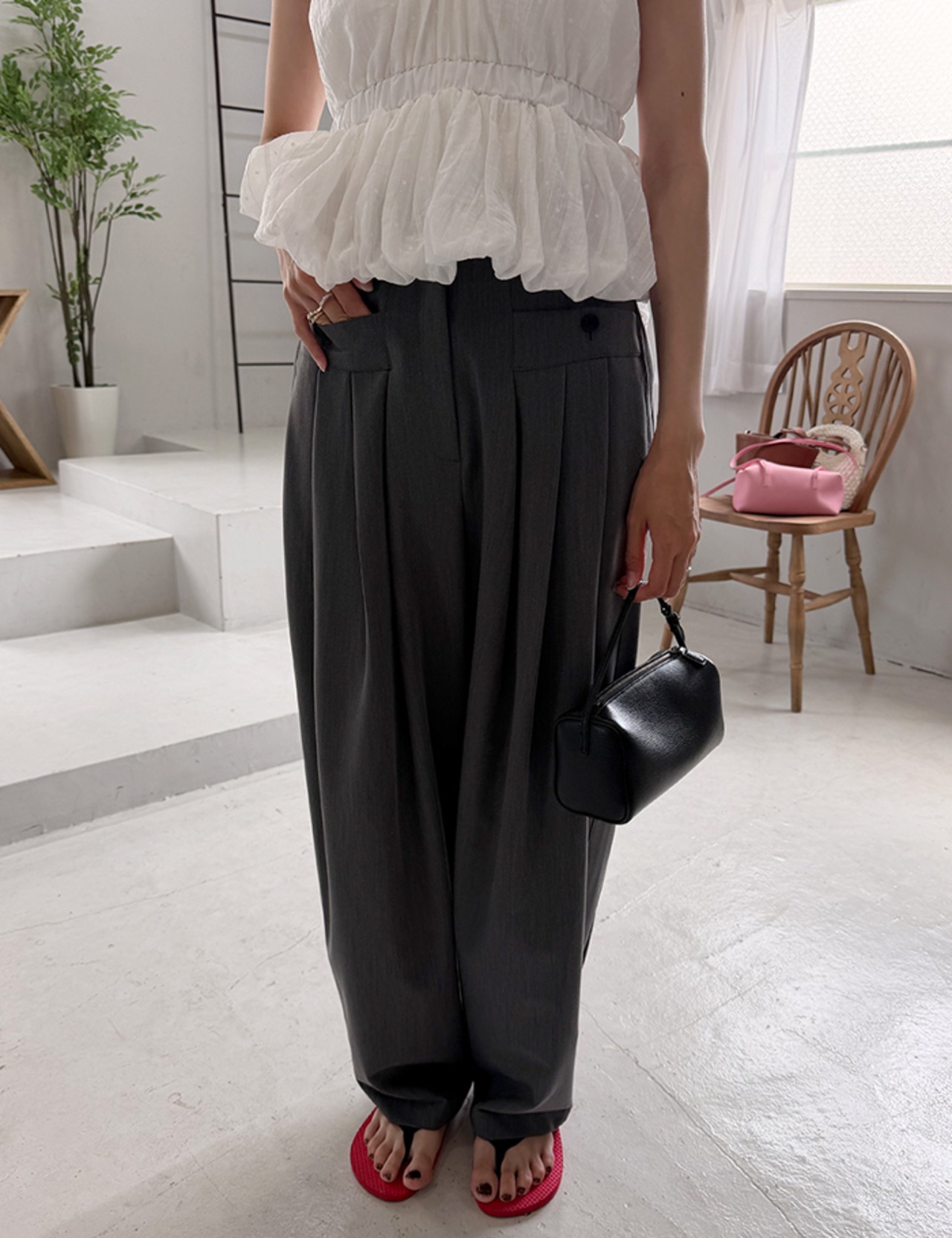 【新作5％OFF・3日間】Pocket Pin-tuck Slacks_2colors