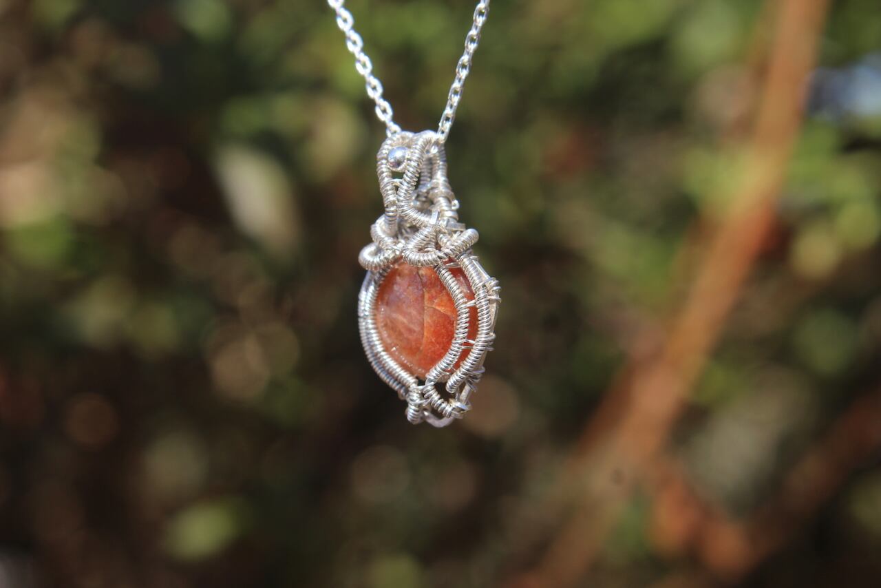 Sunstone silver925 wire wrapping pendant