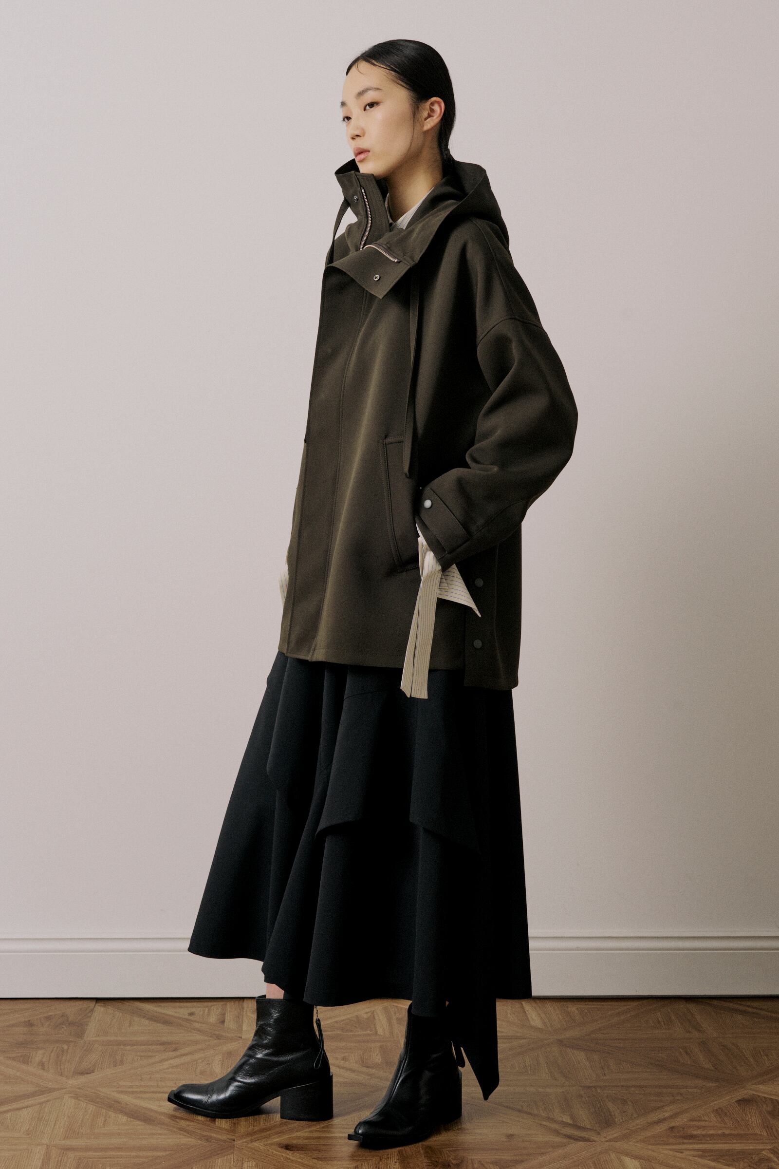 version of you ブルゾン ウォッシャブル】【はっ水】ライトタフタフーデッドブルゾン