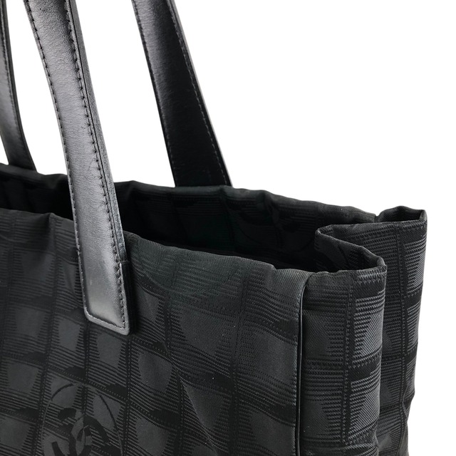 CHANEL シャネル ニュートラベルライン トートバッグ ブラック ナイロン vintage ヴィンテージ オールド dfz6dy