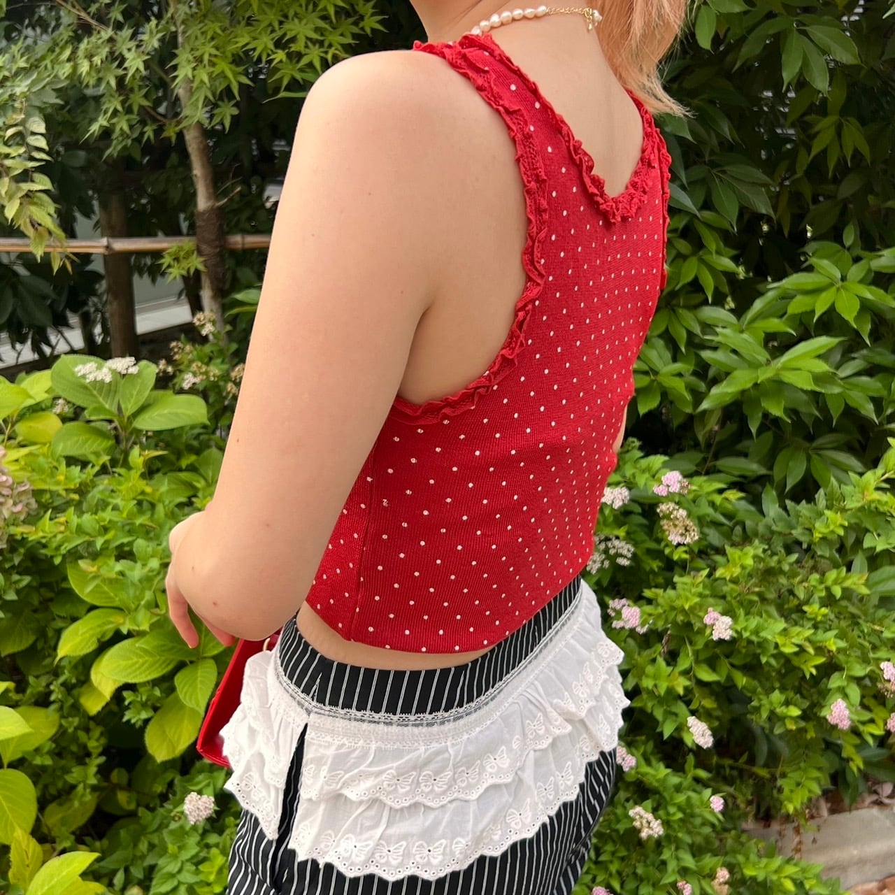 ドット柄フリルニットタンクトップ_LN02912 | lanan(ラナン)