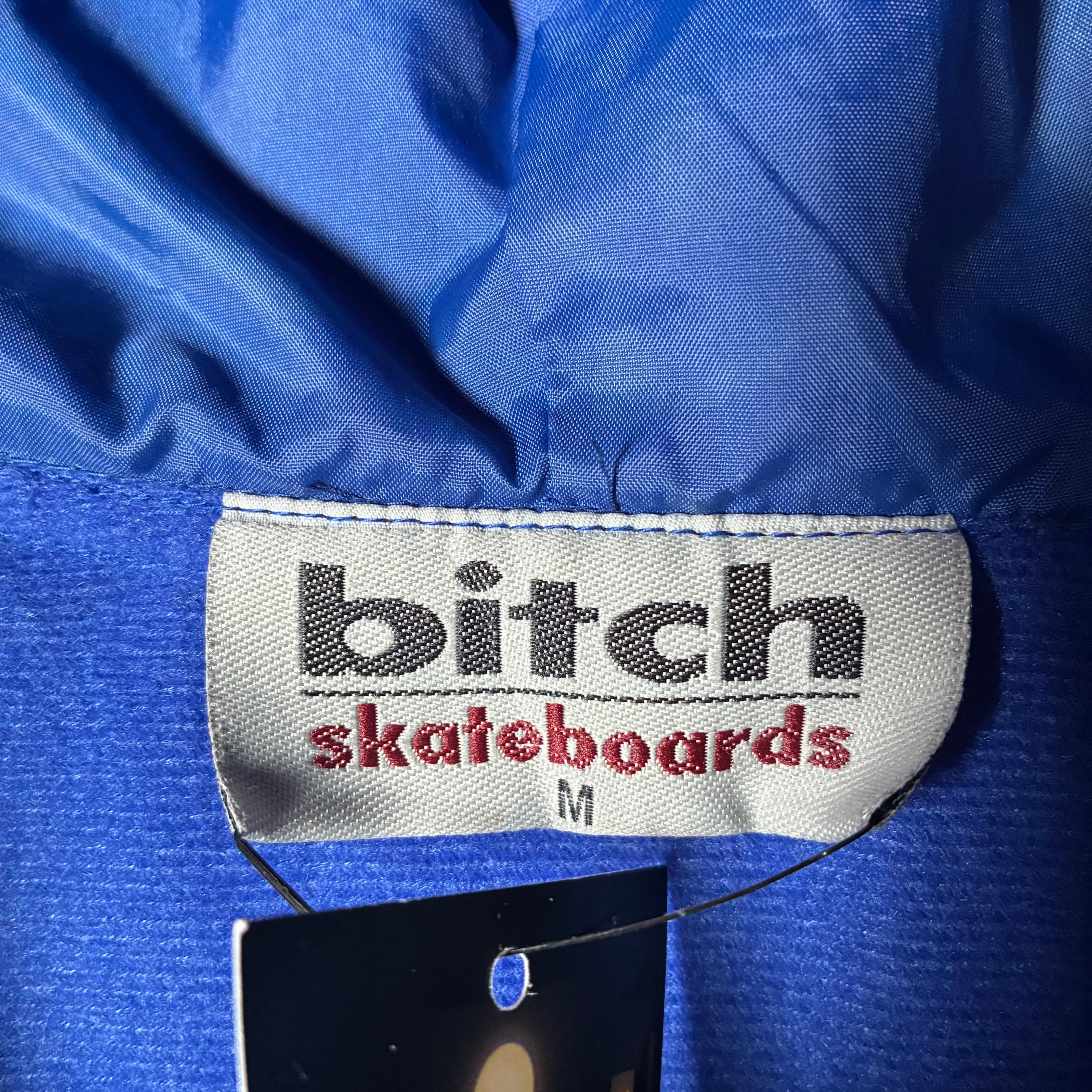 bitch skateboards ナイロンアノラックフーディー ブルー ビッチ