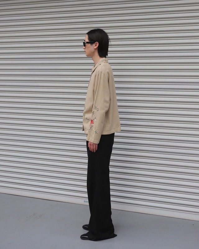 flower embroidery shirt