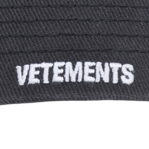 【VETEMENTS】NANO LOGO CAP