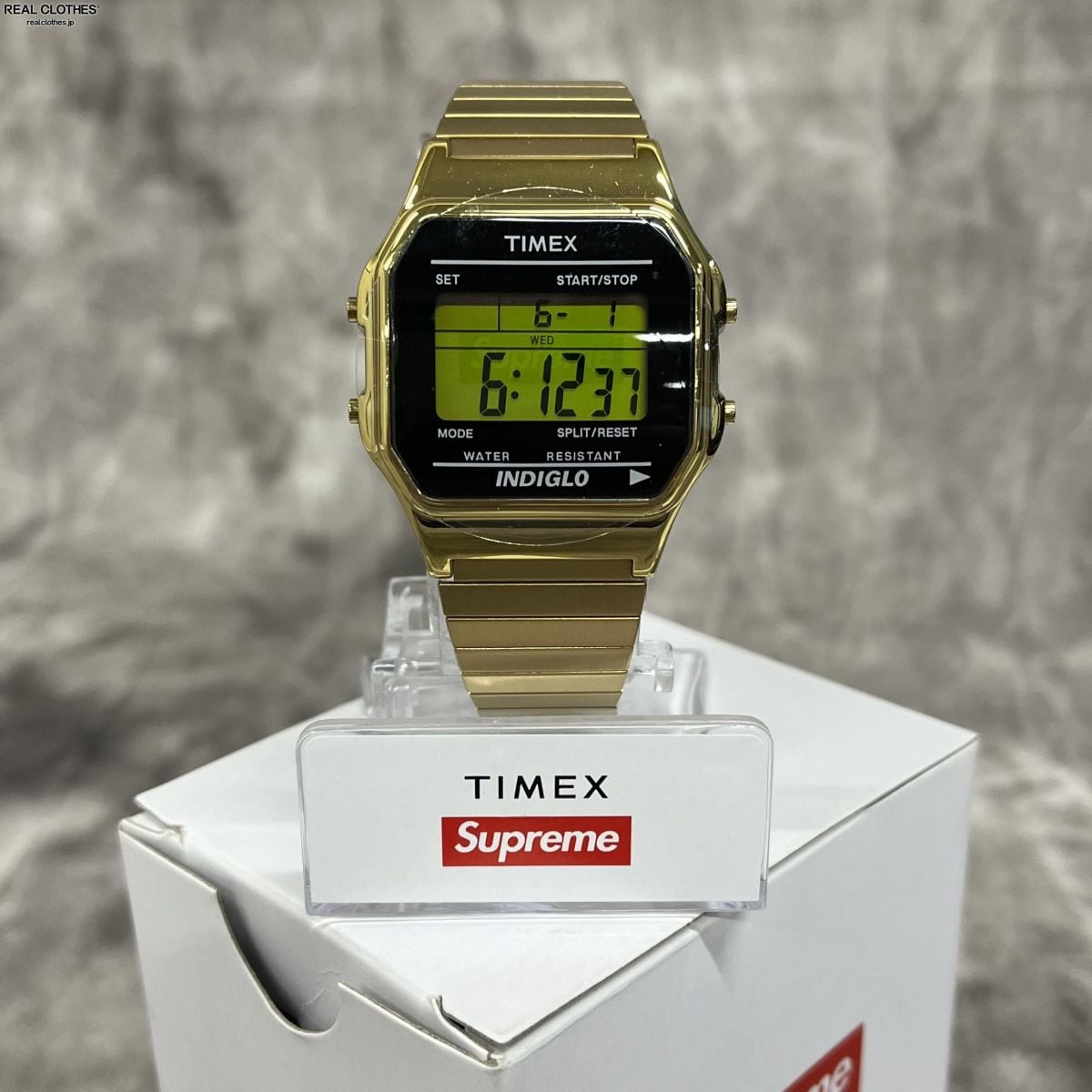 SUPREME × TIMEX 19AW Digital Watch 腕時計-