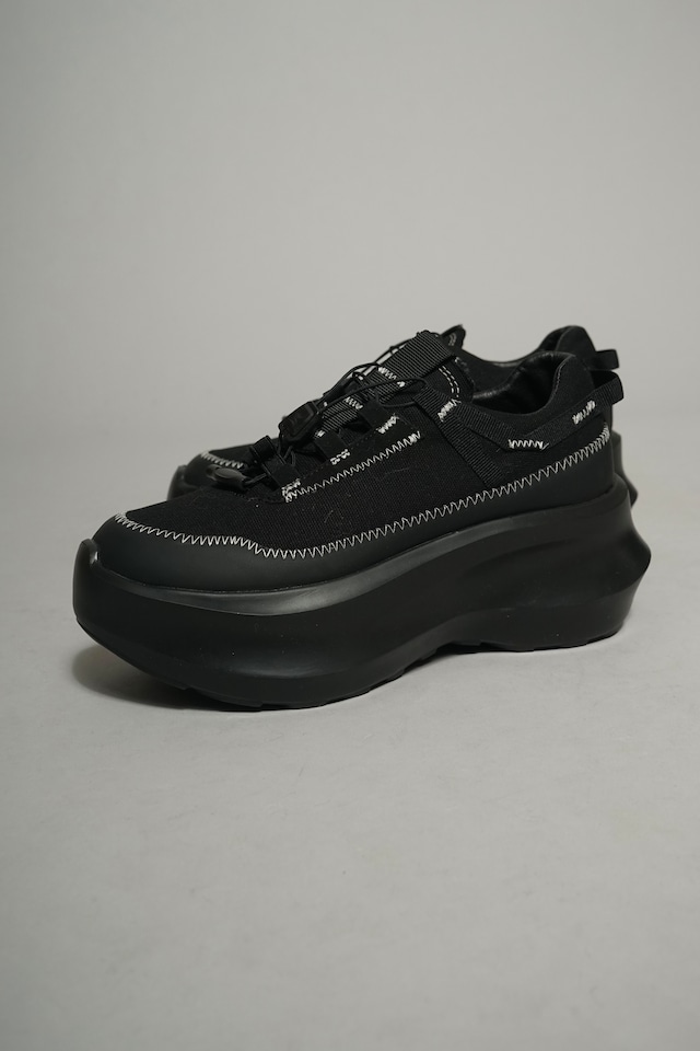 PLATFORM STITCH SNEAKER (BLACK) 2401-93-7042