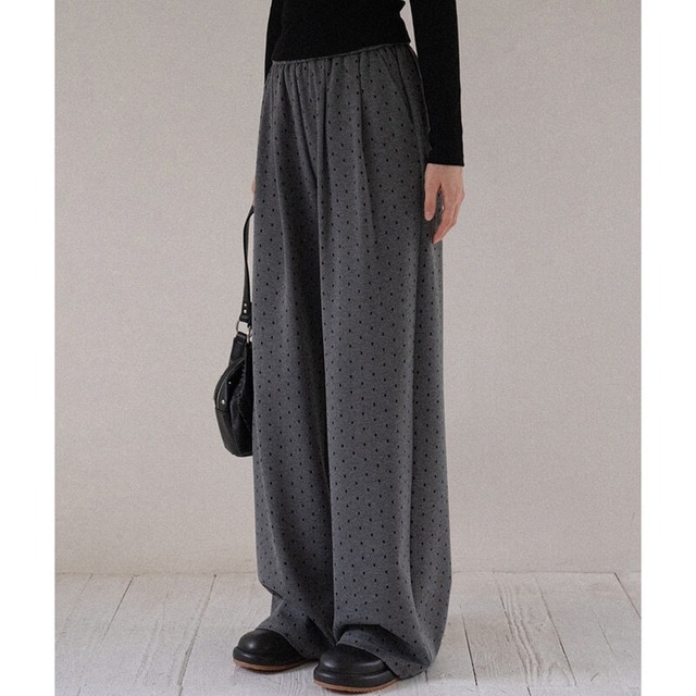 Polka dot easy wide pants　B3364