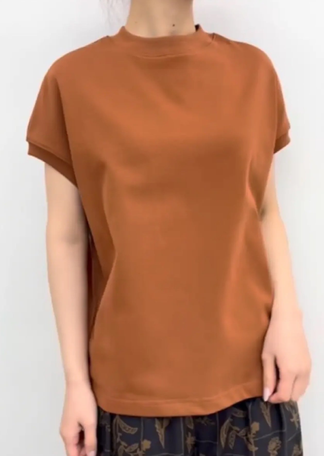 CLOCHE(クロッシェ)】フレンチスリーブTシャツ［612-85742