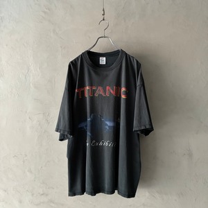 -TITANIC- 90's The Exhibition T-shirt