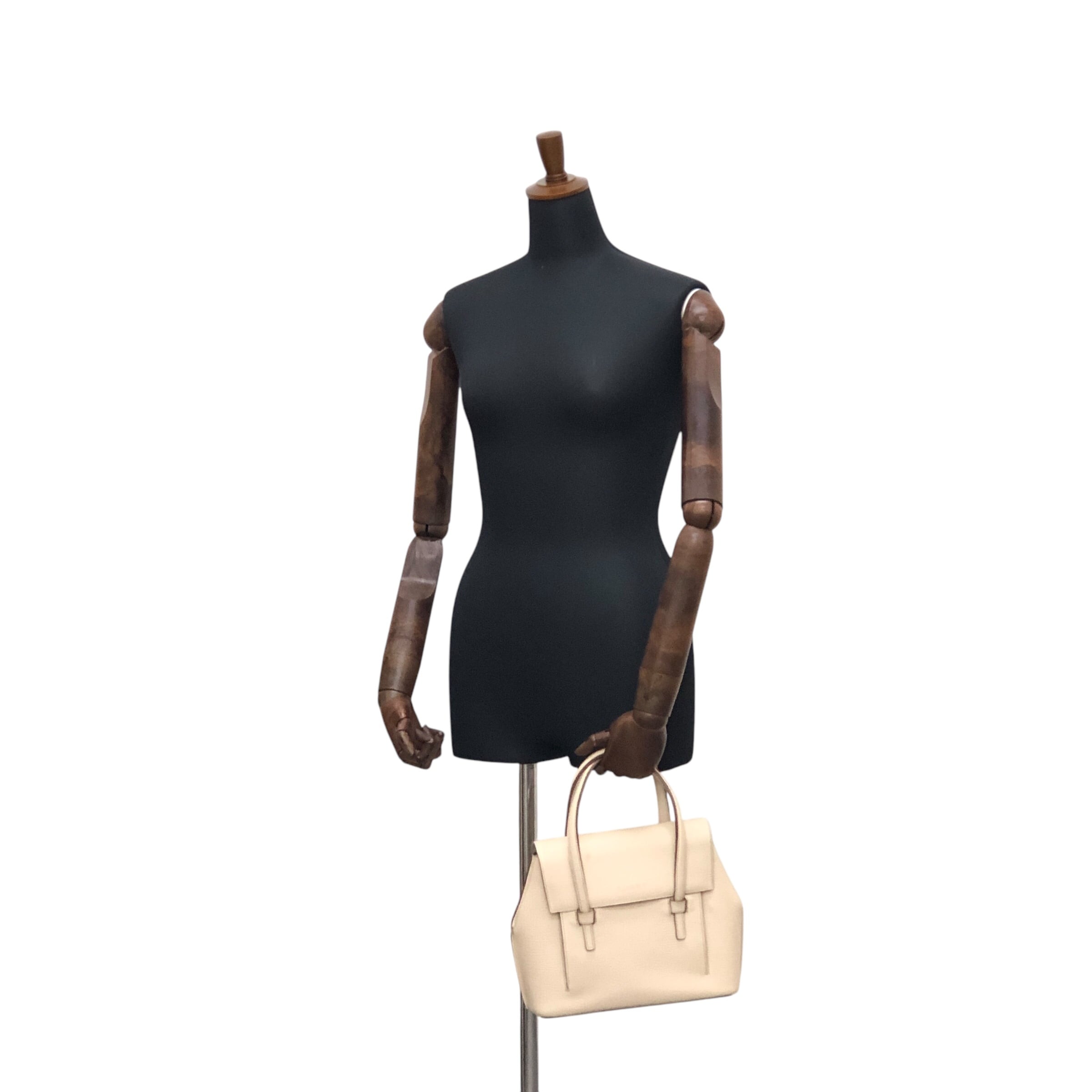 LOEWE ロエベ ハンドバッグ アイボリー レザー 型押し vintage LOEWE ロエベ ハンドバッグ アイボリー レザー 型押し vintage