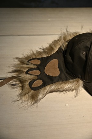 【26AW | UNISEX】Feng Chen Wang フェンチェンワン / キャップ / CAT EARFLAPBLACK DENIM BASEBALL CAP / FUF22AC28