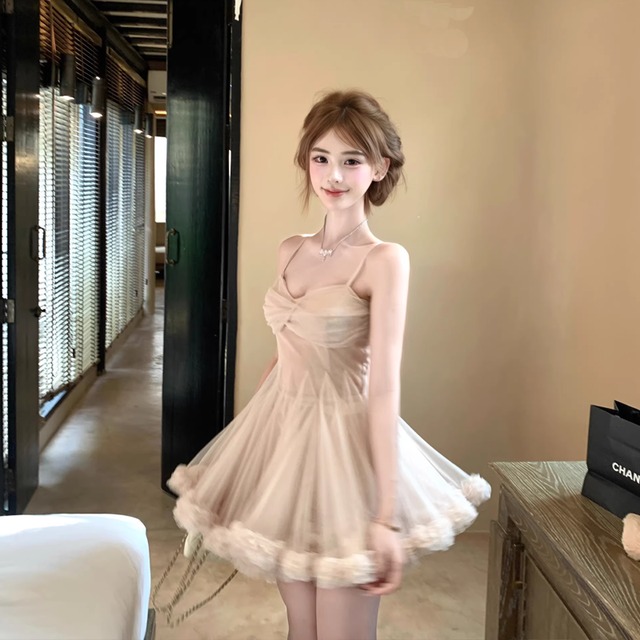 【dress】チュールギャザーフリルキャミワンピース Q8417