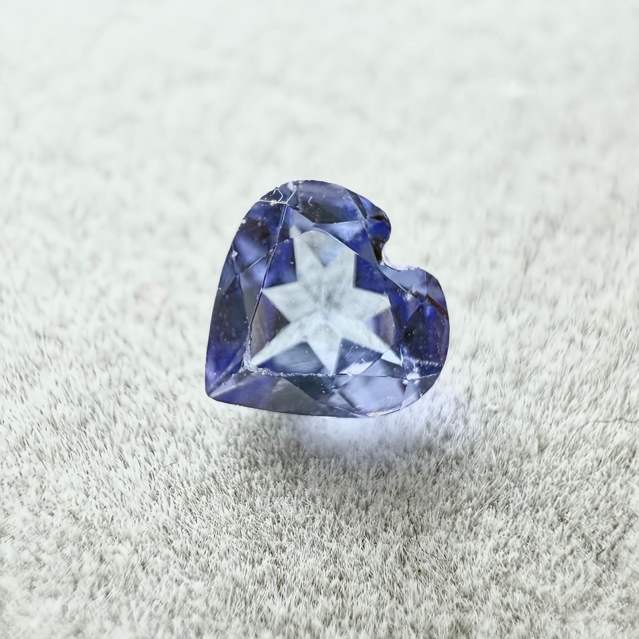 colorless spinel 0.612ct / Burma | Pay ID