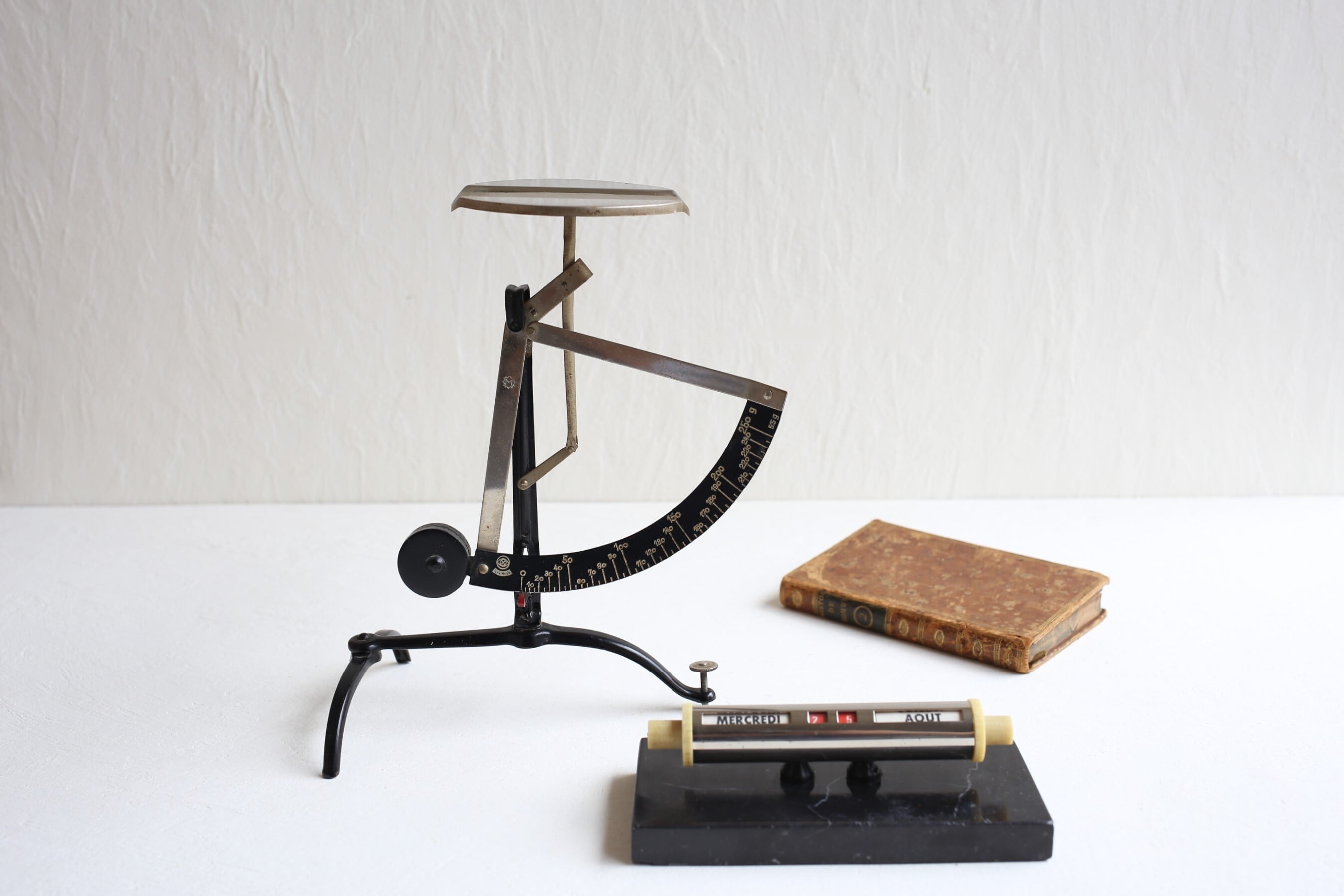 フランス アンティーク ヴィンテージ 万年卓上カレンダー 大理石(黒) N