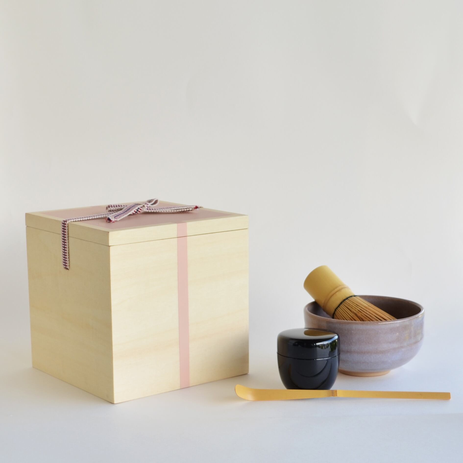 Ippukubox −イップクボックス−（ピンク）｜高橋工芸｜お茶、茶道