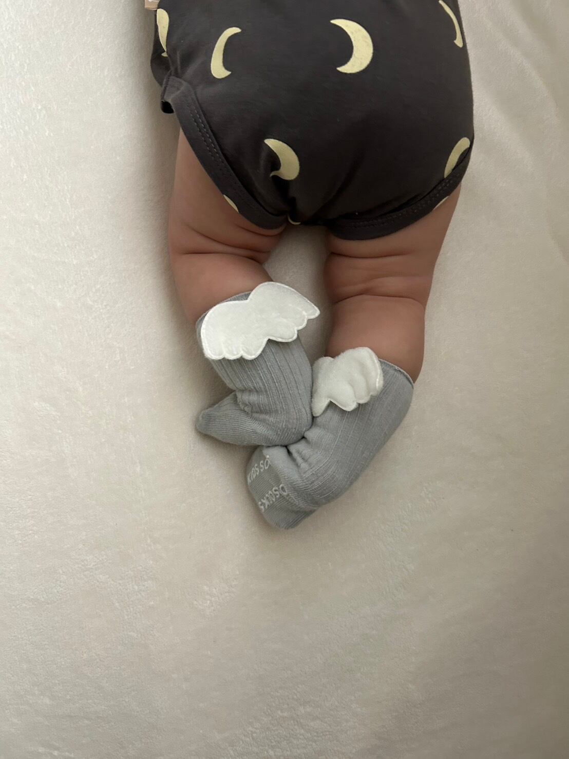 ムーンロンパース